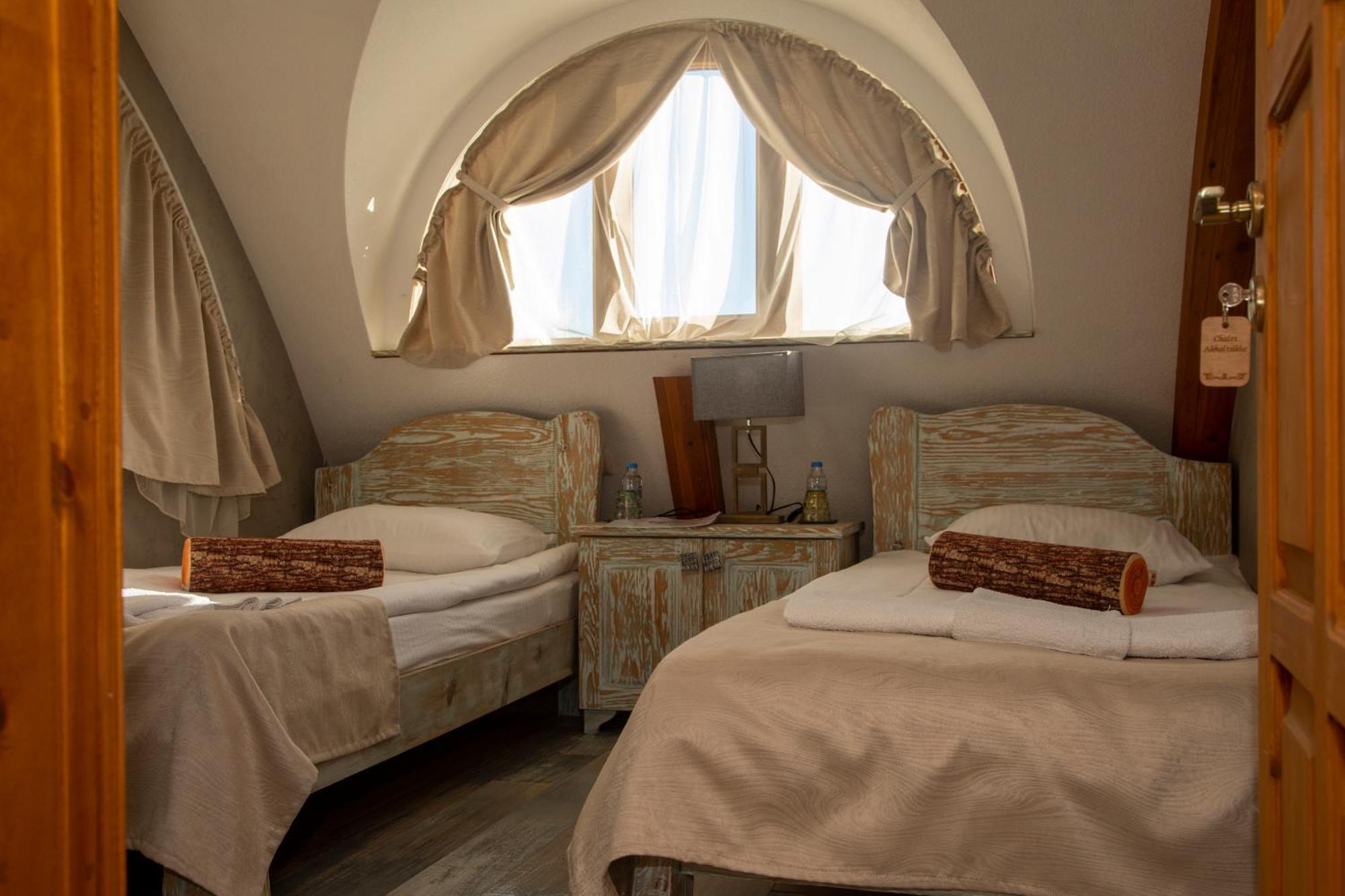 Art Chalet Ахалцихе Номер фото